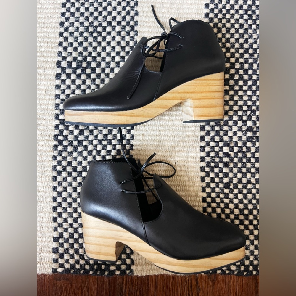 Kelsi Dagger Black Leather Lace-Up Mules with Tan Heel